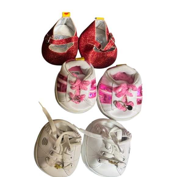 Build A Bear Accessories, including small Build A Bear clothing Lot - Picture 2 of 3